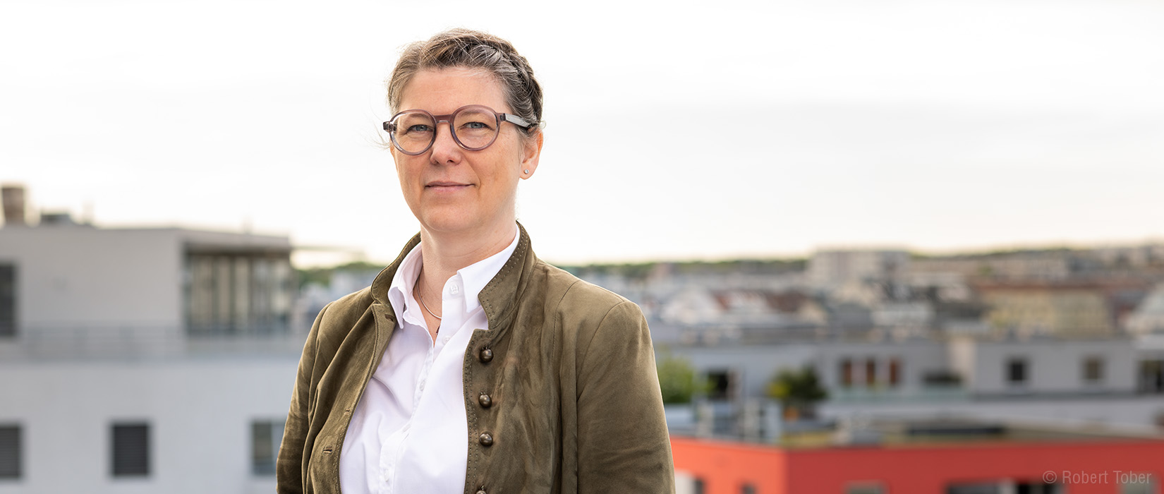 Porträt Nina Schjerve · Foto: Robert Tober